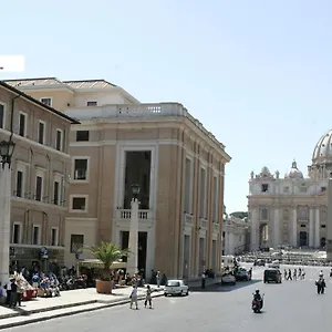 palazzo-cardinal-cesi.it-romehotels.com/